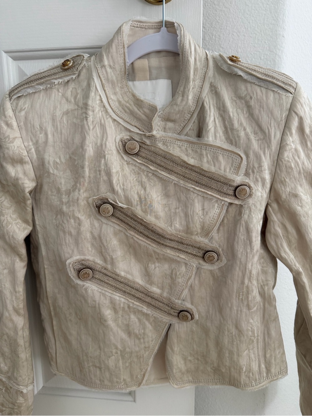 Zara Cream Military-Inspired Cropped Jacket - Picture 2 of 11